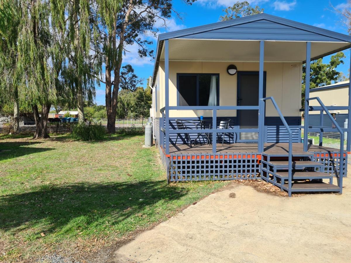 Pinjarra Caravan Park And Cabins Kültér fotó