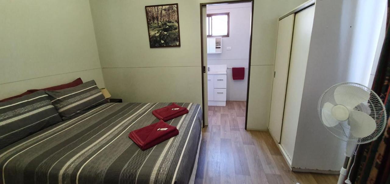 Pinjarra Caravan Park And Cabins Kültér fotó