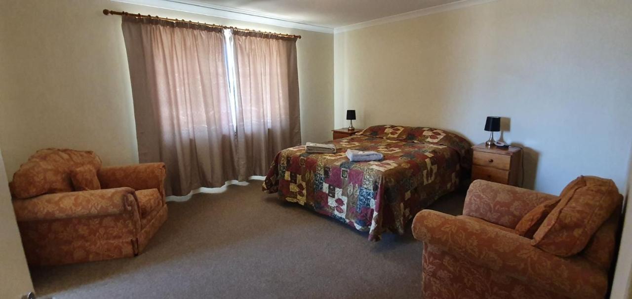 Pinjarra Caravan Park And Cabins Kültér fotó