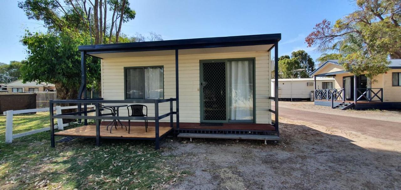 Pinjarra Caravan Park And Cabins Kültér fotó