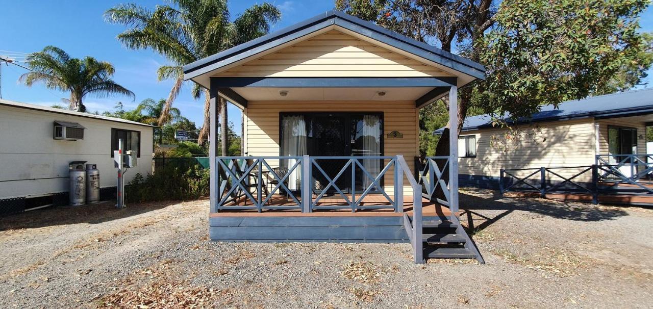 Pinjarra Caravan Park And Cabins Kültér fotó