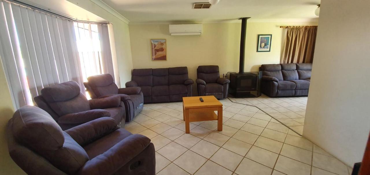 Pinjarra Caravan Park And Cabins Kültér fotó