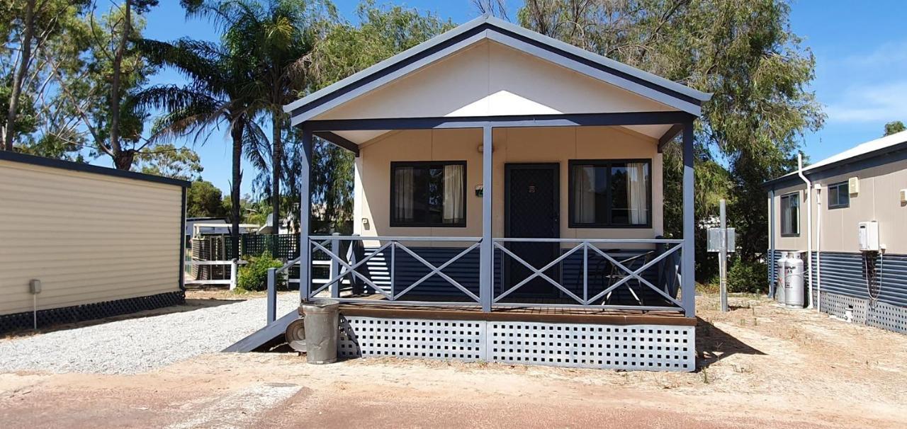 Pinjarra Caravan Park And Cabins Kültér fotó